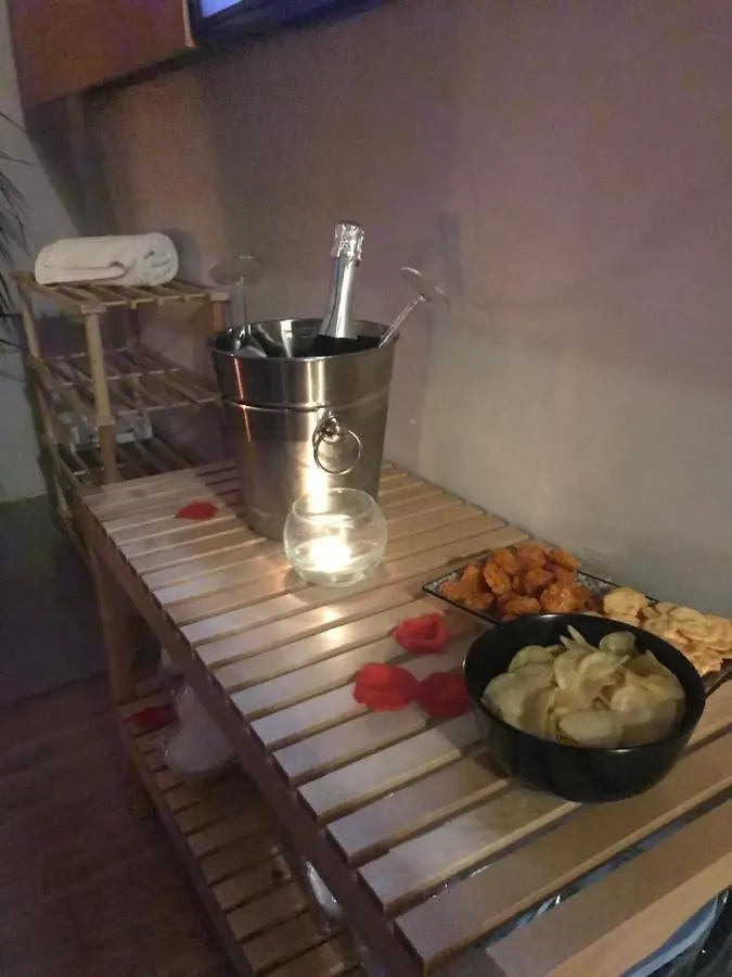 Momoi Bed & Breakfast San Giovanni La Punta Italy