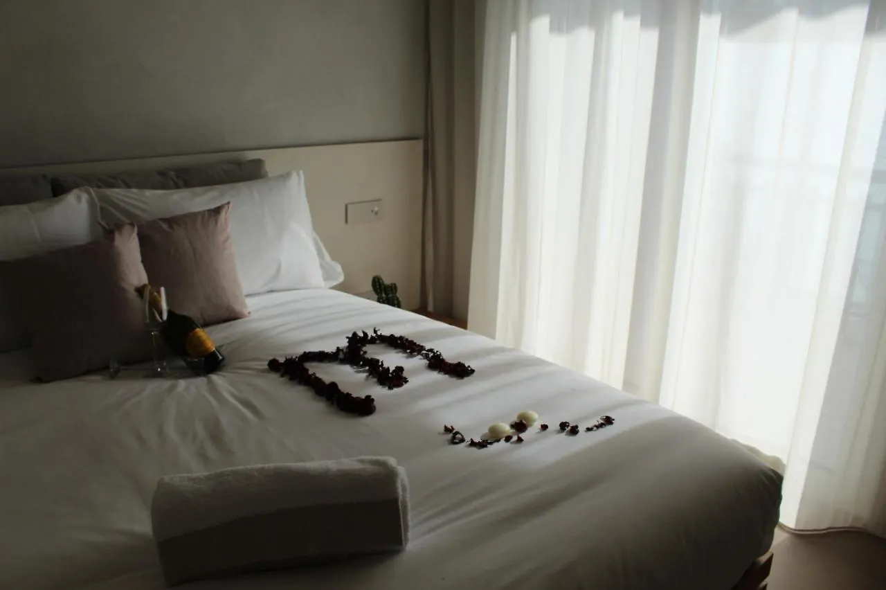 Momoi Bed & Breakfast San Giovanni La Punta Italy